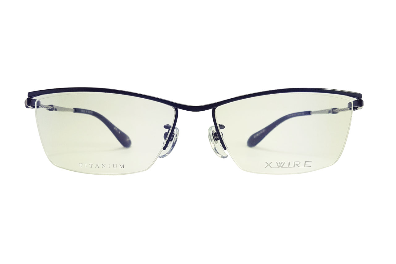 強度チタン製眼鏡 『エクスワイア』 | メガネのドクターアイズ（眼鏡 